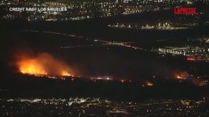 Los Angeles, nuovo incendio nella conte di Ventura