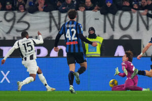 Atalanta-Juventus 1-1, a Kalulu risponde Retegui