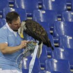 Lazio, l’ex falconiere Bernabé attacca ancora Lotito: “Puoi minacciarmi ma non ho paura”
