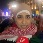 Presidio in piazza Duomo a Milano per celebrare la tregua a Gaza