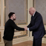 Ucraina, Crosetto a Kiev vede Zelensky e Starmer