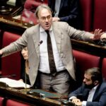 Bullismo, Bonelli: “A scuola schiaffi per la mia ‘erre’ moscia”