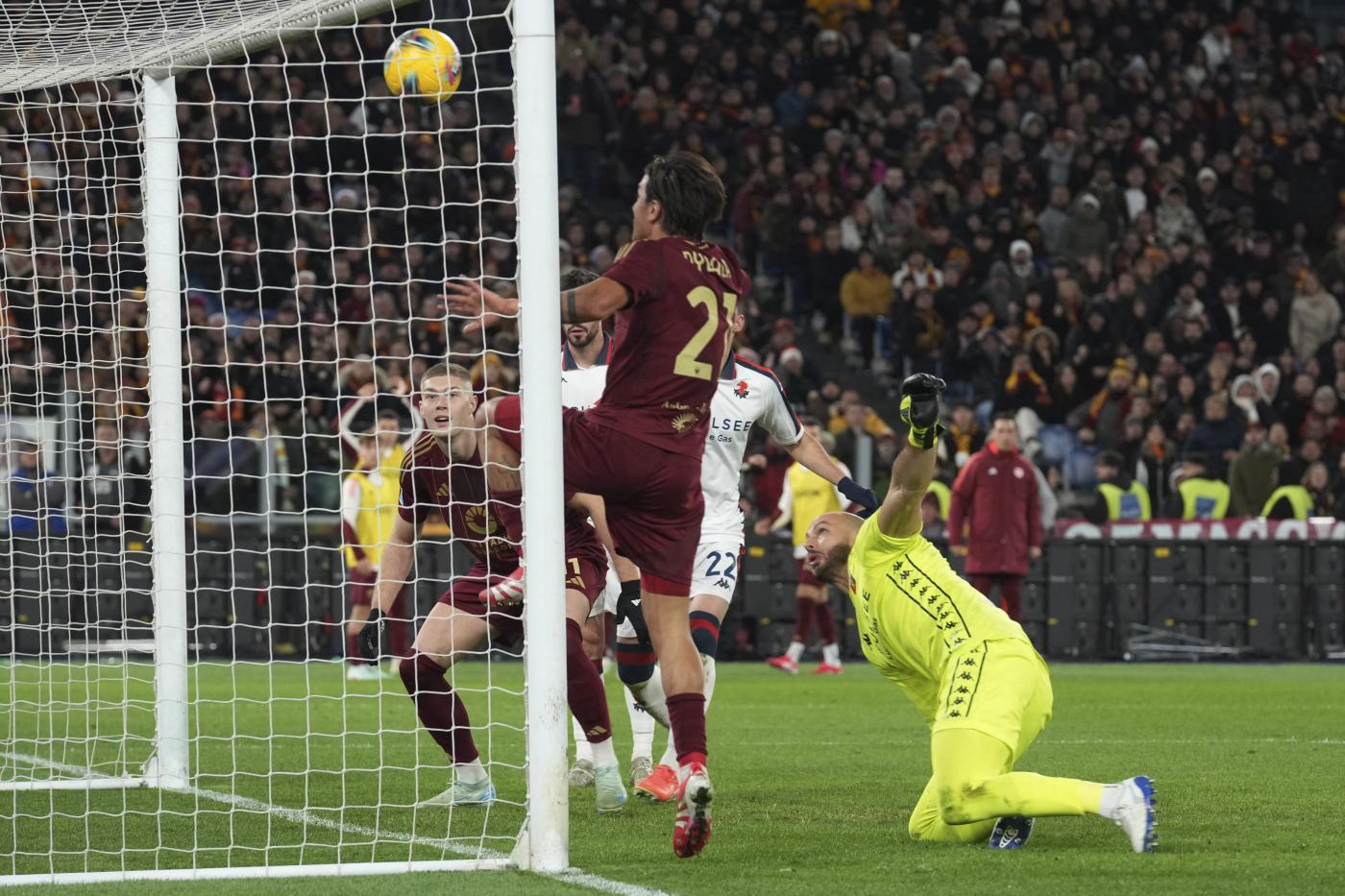 Roma Genoa 3 1, decide El Sharaawy dalla panchina