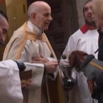 Madrid, benedizione degli animali domestici nella chiesa di Sant’Antonio