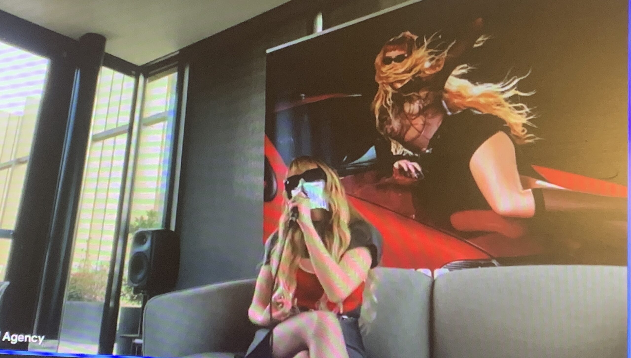 Myss Keta, il nuovo album è un…Punto. E nel 2025 concerti nei club Myss Keta, il nuovo album è un…Punto. E nel 2025 concerti nei club