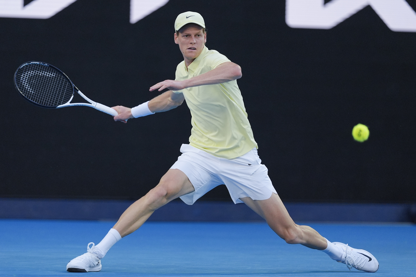 Australian Open 2025, Sinner batte Giron in tre set e approda agli ottavi