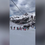 Spagna, seggiovia cade ad Astun: le immagini del disastro