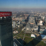 Generali, presentato piano al 2027. Donnet: “Superato obiettivi con successo, ora acceleriamo”