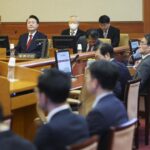 Corea del Sud, presidente sospeso Yoon davanti a Corte Costituzionale
