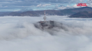 Bosnia, la capitale Sarajevo avvolta dallo smog