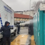 Torino, bagni chimici e tende per code a ufficio Immigrazione