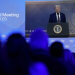 Trump a Davos: “Voglio incontrare Putin per mettere fine alla guerra”