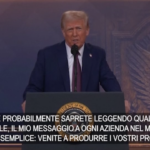 Davos, Trump: “Aziende producano in Usa o pagheranno dazi”