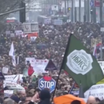 Serbia, proteste in diverse città: traffico bloccato e attività chiuse