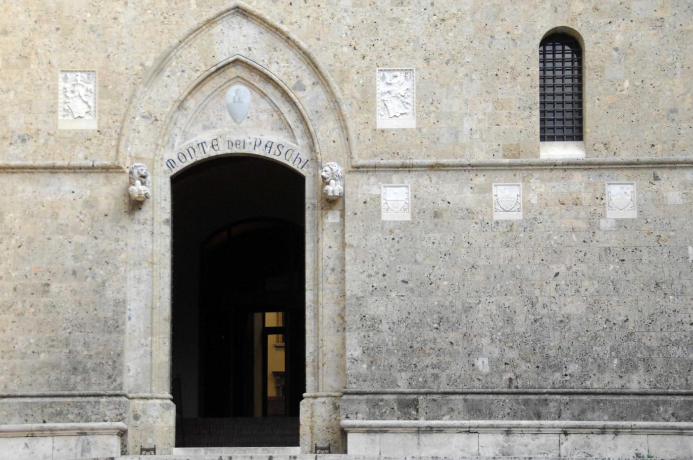 Mps prova la scalata a Mediobanca: offerta pubblica di scambio da 13,3 miliardi