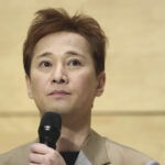 Giappone, accuse di violenza sessuale: si dimette conduttore star Masahiro Nakai