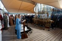 Arabia saudita, Giorgia Meloni visita Amerigo Vespucci a Gedda