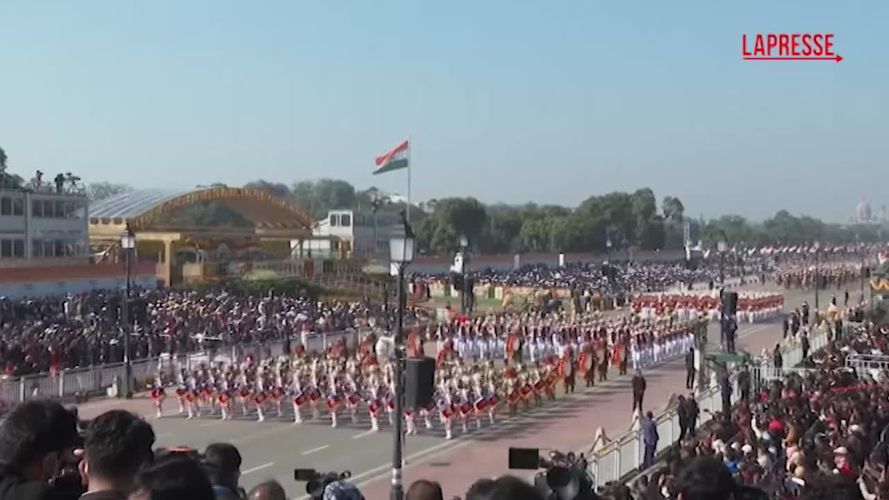 In India è il giorno della Repubblica, folla in piazza per le celebrazioni