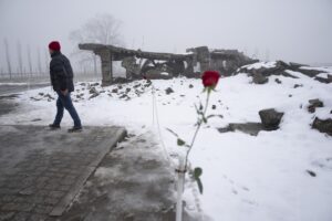 Giorno Memoria, sopravvisse a campo concentramento Essen: medaglia d’onore a carabiniere