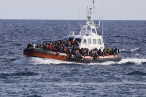 Migranti, naufragio in area Sar Malta: morti e dispersi