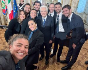 Sinner non va da Mattarella - il selfie degli Azzurri con il presidente della Repubblica