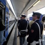 Roma, 71enne aggredisce coppia con martello vicino San Pietro: denunciato