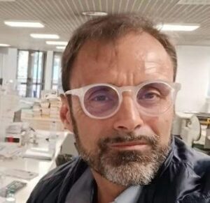 Libri, Specchia: “Con il mio ‘telebestiario’ racconto mostri e fenomeni del Paese”