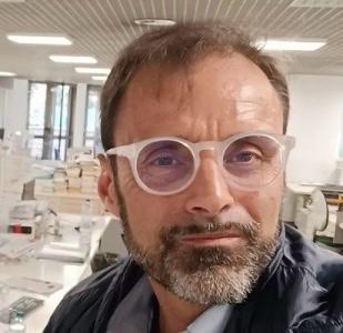 Libri, Specchia: “Con il mio ‘telebestiario’ racconto mostri e fenomeni del Paese”
