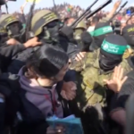 Gaza, Arbel Yehoud spaventata durante il rilascio nel caos