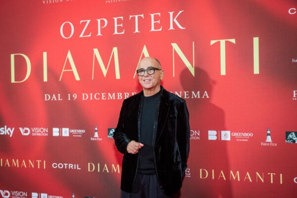 Prima del film di Ferzan Ozpetek “Diamanti” al Cinema Moderno di Roma