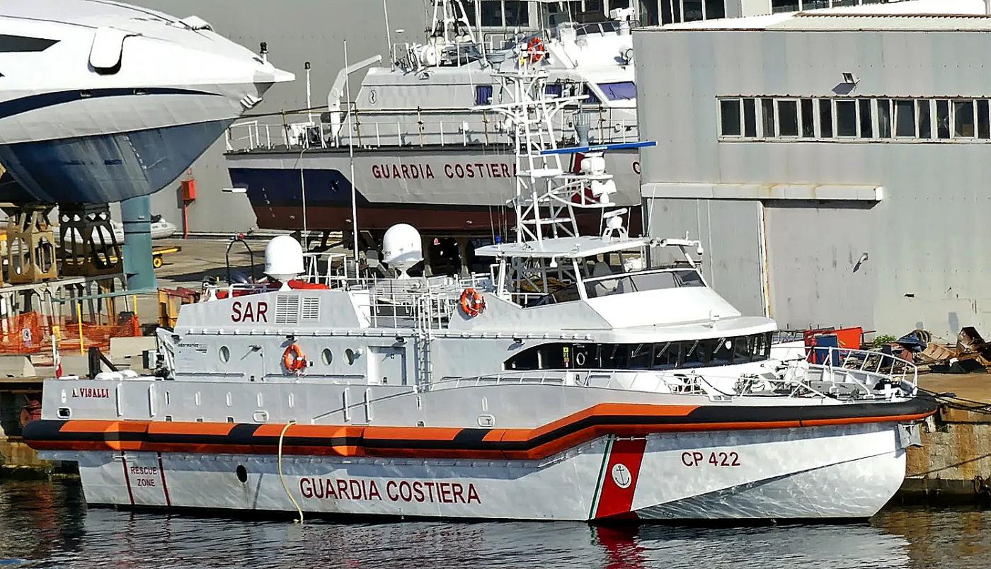 Migranti in Albania, 43 rientrati in Italia. Viminale: “Andiamo avanti”. Alta tensione governo-toghe
