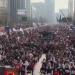 Corea del Sud, a Seul proteste contro l’arresto di Yoon Suk Yeol