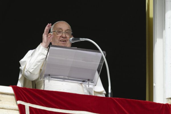 Papa Francesco durante Angelus della domenica