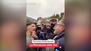 Roccaraso, scontro tra il deputato Borrelli e il tiktoker Sansone: “La mondezza siete voi”