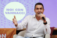 Viterbo - Roberto Vannacci chiude l’evento organizzato dall’associazione “Noi con Vannacci”