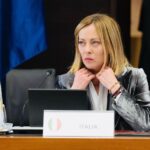 Caso Almasri, l’appello delle opposizioni: “Meloni venga in Parlamento”