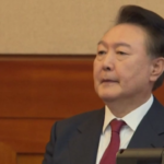 Corea del Sud, il presidente Yoon in aula per il processo di impeachment