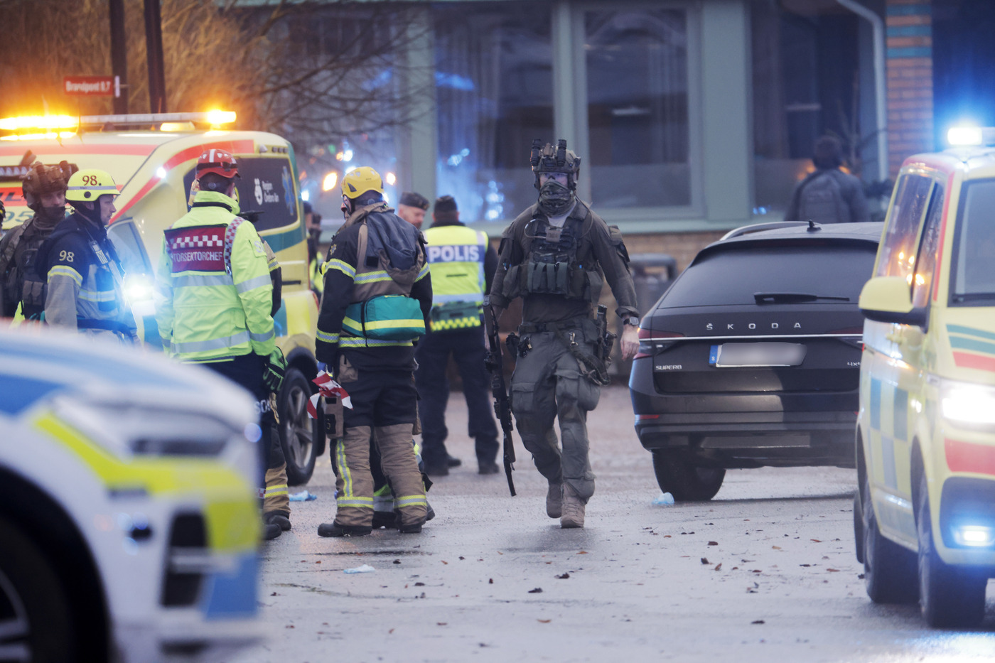 Svezia, spari in una scuola a Orebro: 11 morti