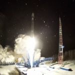 Russia, il decollo di una navicella spaziale Soyuz