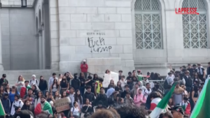 Usa, proteste degli studenti contro le deportazioni dell’amministrazione di Trump