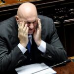 Milano, truffa a nome di Crosetto. Indaga la procura. Il ministro: “È una trappola”