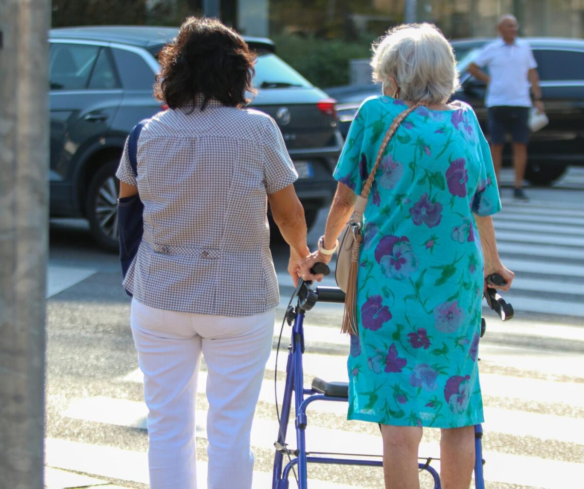 Al via il click day per colf e badanti: oltre 45mila domande per 9500 posti Al via il click day per colf e badanti: oltre 45mila domande per 9500 posti