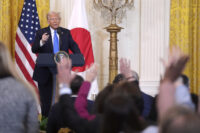 Il Presidente Donald Trump incontra il Primo Ministro giapponese Shigeru Ishiba alla Casa Bianca