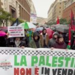 Roma, presidio contro Trump davanti all’ambasciata USA: “Gaza non è in vendita”