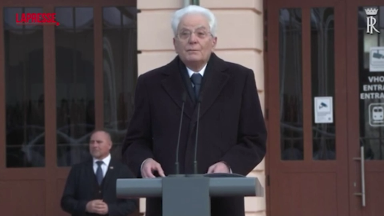 Mattarella: “Nulla può far tornare indietro la storia”