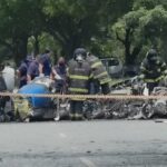 Brasile, vigili del fuoco rimuovono i detriti dell’aereo precipitato a San Paolo