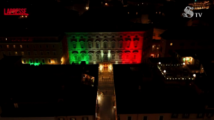 Giorno del Ricordo, facciata di Palazzo Madama illuminata con il Tricolore