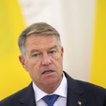 Romania, si dimette il presidente Klaus Iohannis