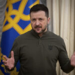 Ucraina, Zelensky: “A tavolo negoziati pronti a scambio territori”