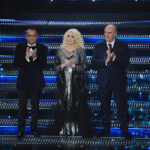 Sanremo 2025, il Festival ricorda Fabrizio Frizzi: Clerici commossa